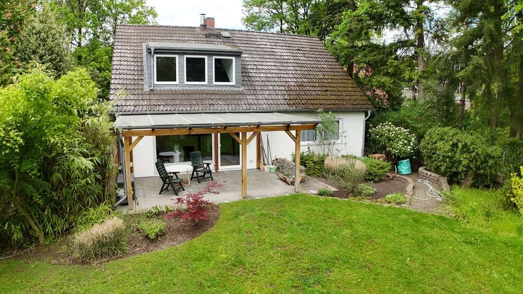 Immobilie in Meinersen - Gepflegtes Wohnhaus mit Garage auf  schön angelegtem Grundstück - Bild 4