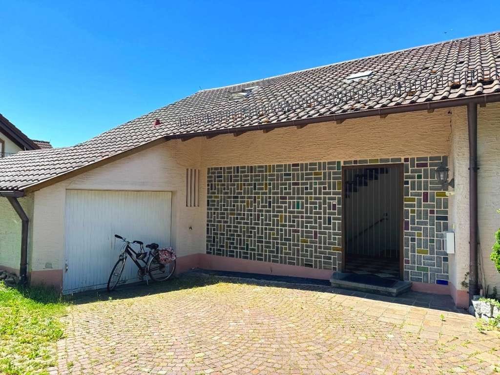 Immobilie in Grafenau - Großzügiges Einfamilienhaus mit Einliegerwohnung in ruhiger Bestlage von Grafenau (Kapellenberg) - Bild 1