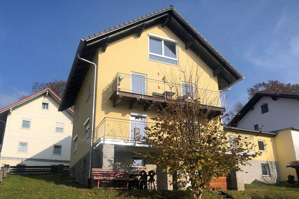 Immobilie in Böbrach - Böbrach - vermietetes Zweifamilienhaus in Aussichtslage - Bild 2