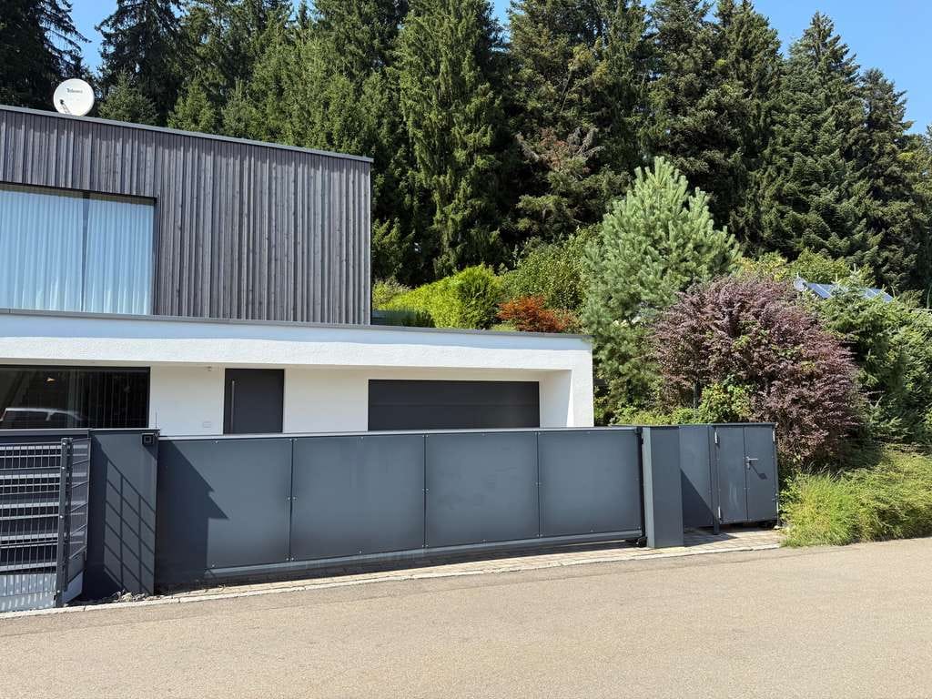 Immobilie in Scheidegg - Exklusives Wohnen in Scheidegg – Modernes Haus mit Stil, Komfort und Smart-Home-Technologie - Bild 2