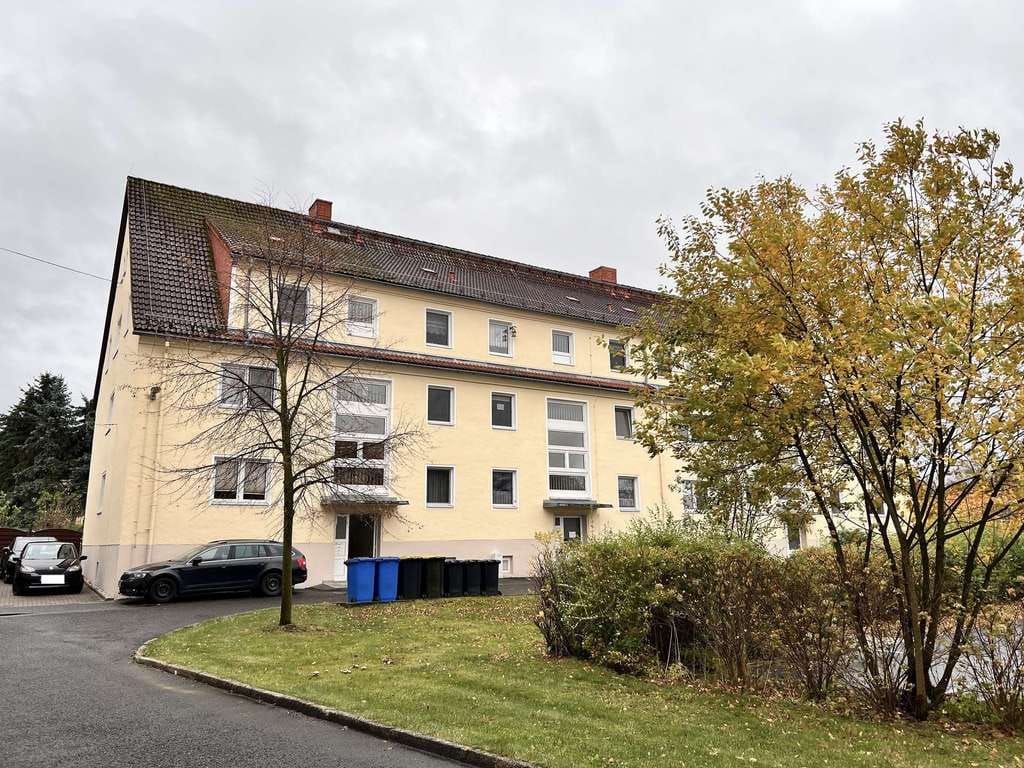 Immobilie in Weißenborn/Erzgebirge - Hochparterre-Wohnung mit cleverer Raumaufteilung - zwei Bäder inklusive für optimale Wohnqualität - Bild 0