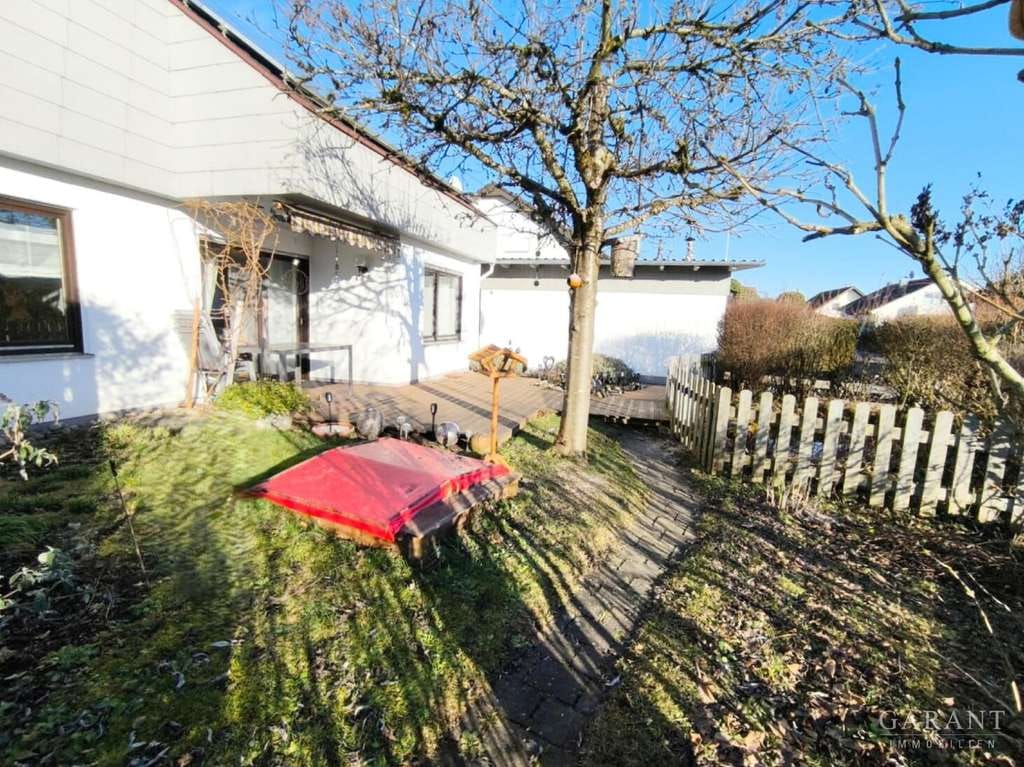 Immobilie in Alfdorf - Doppelt Wohnen, einfach Glück ! - Bild 2