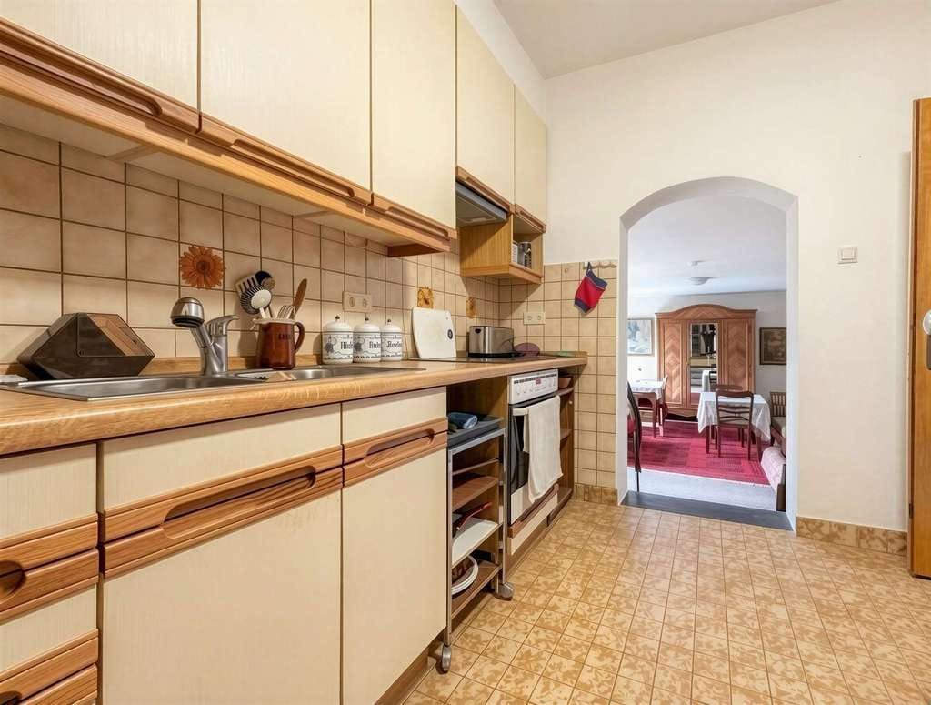 Immobilie in Hage - Charmantes Zuhause mit Kamin und Platz für Ihre Wohnideen - Bild 5