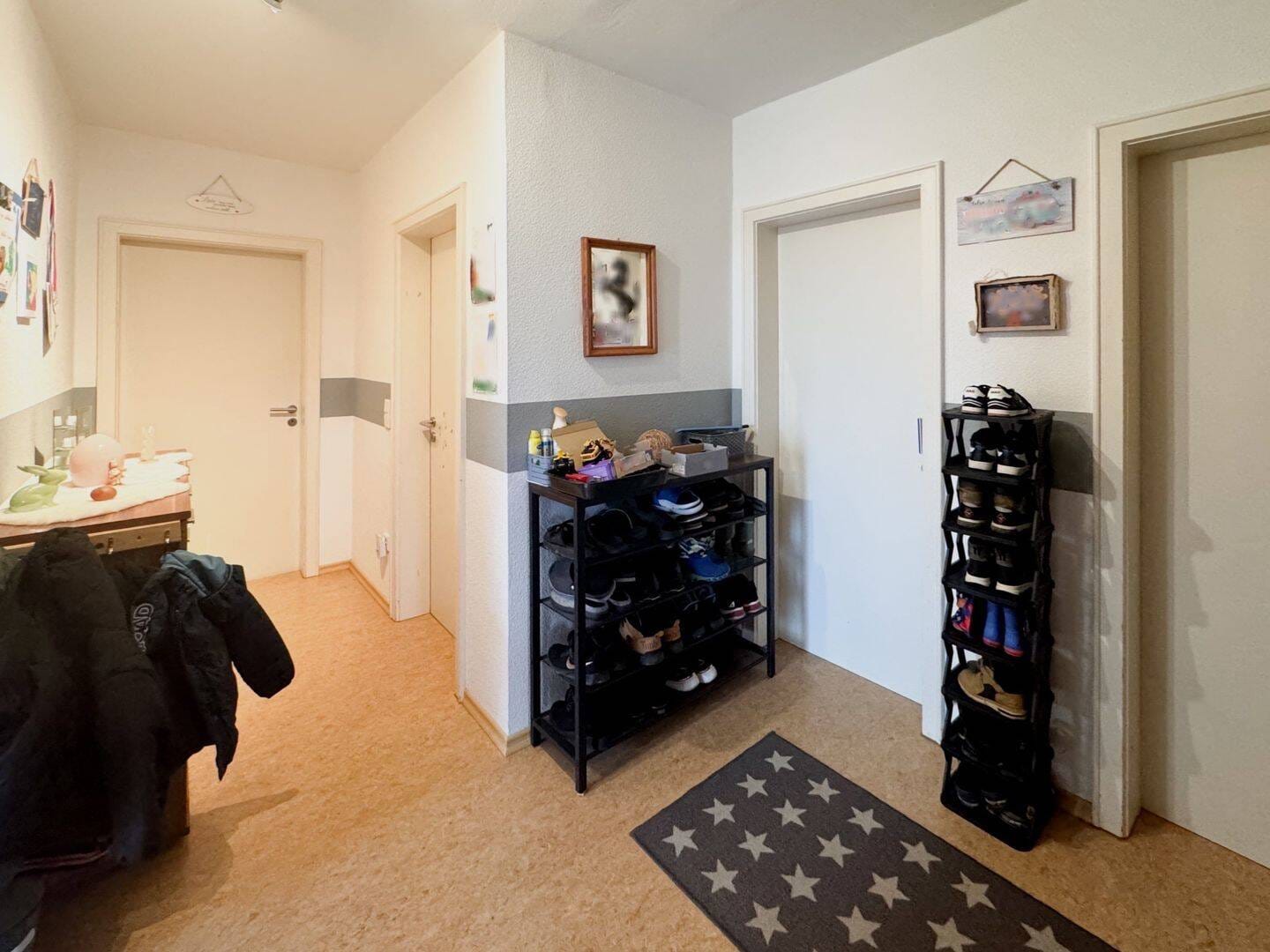 Immobilie in Ederheim - Wohnen mit Weitblick - Zweifamilienhaus mit Einliegerwohnung - Bild 2