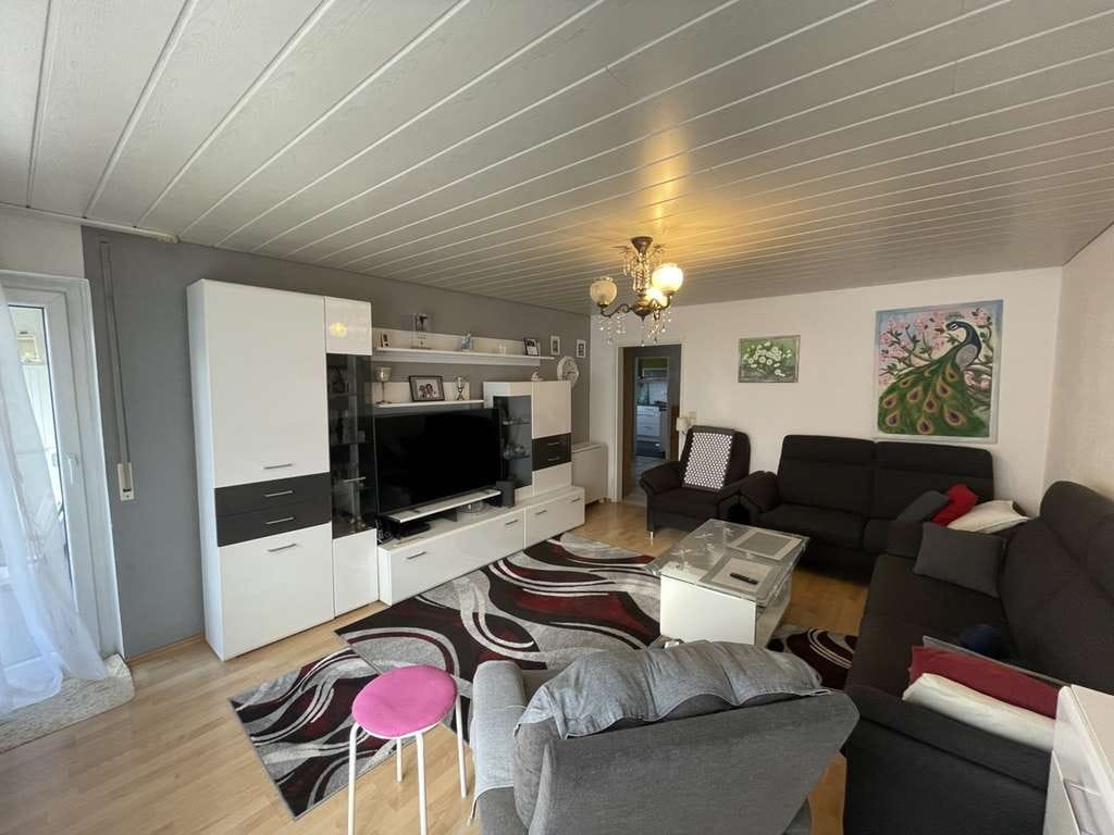 Immobilie in Metzingen - Kleines Domizil - Gemütliche 3 Zimmer Wohnung mit Balkon - Bild 4