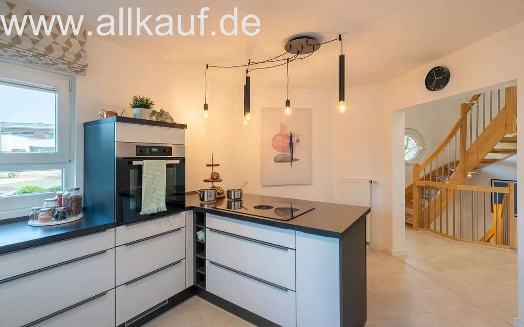Immobilie in Eching - Elegante Doppelhaushälfte für Sie individuell geplant und gebaut - Bild 3