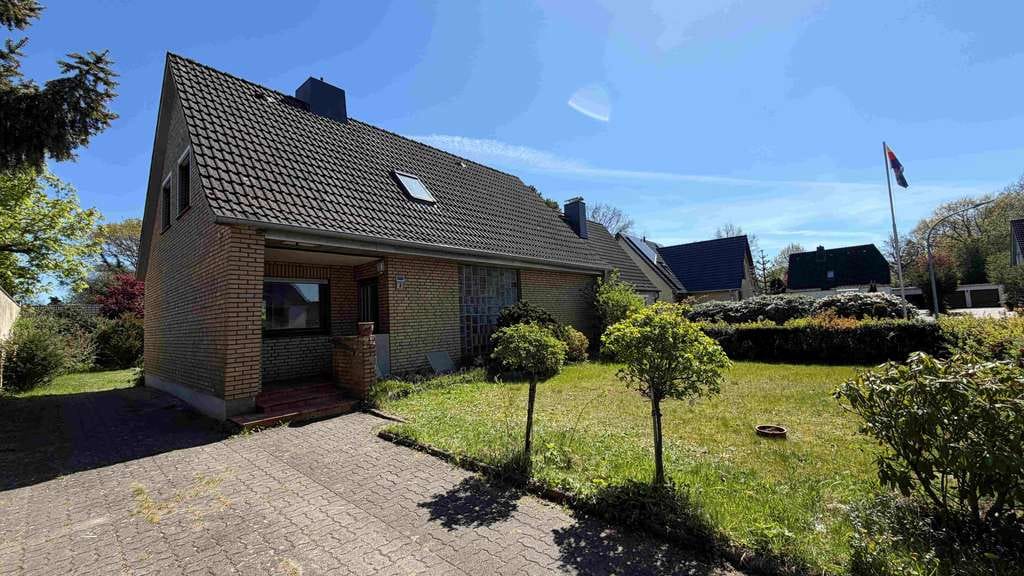 Immobilie in Heist - Familienfreundliches Zuhause mit großem Potenzial – Einfamilienhaus in ruhiger Lage von Heist - Bild 0