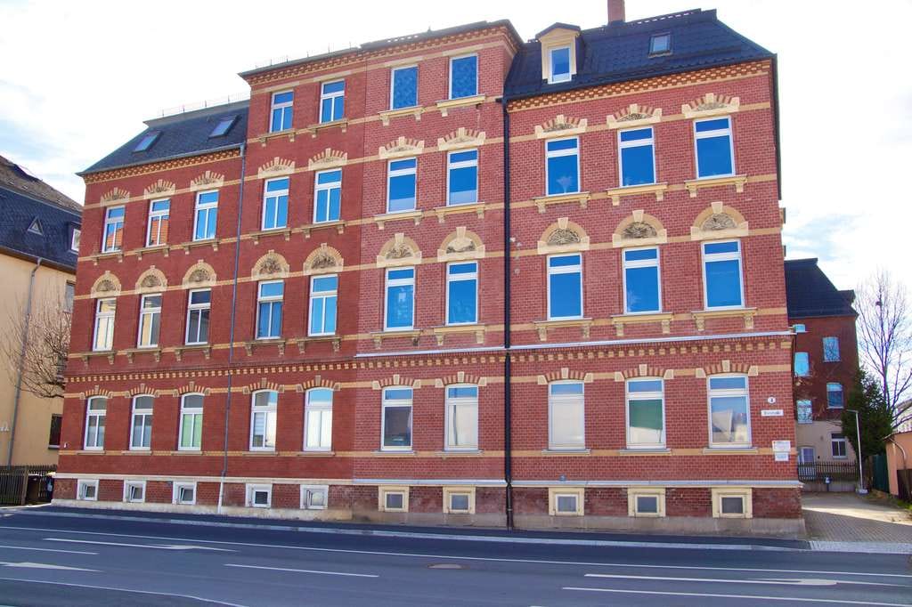 Immobilie in Zwickau - Historischer Charme mit Gestaltungsspielraum – Zweiraumwohnung im Denkmalobjekt - Bild 0