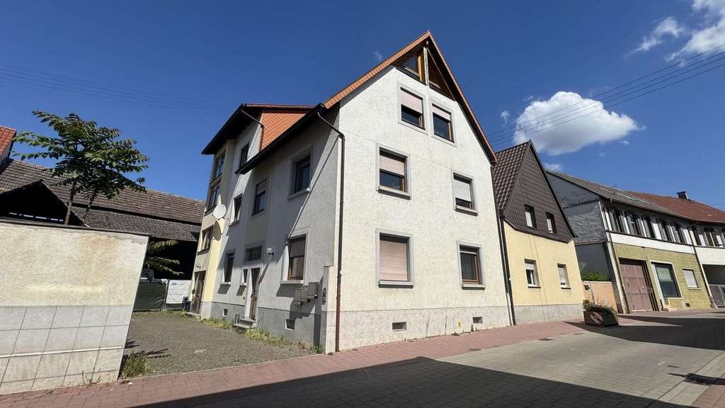 Immobilie in Neuhofen - 3 Parteienhaus mit mehreren Zugängen – ideal als Mehrfamilienhaus oder zur Vermietung - Bild 0