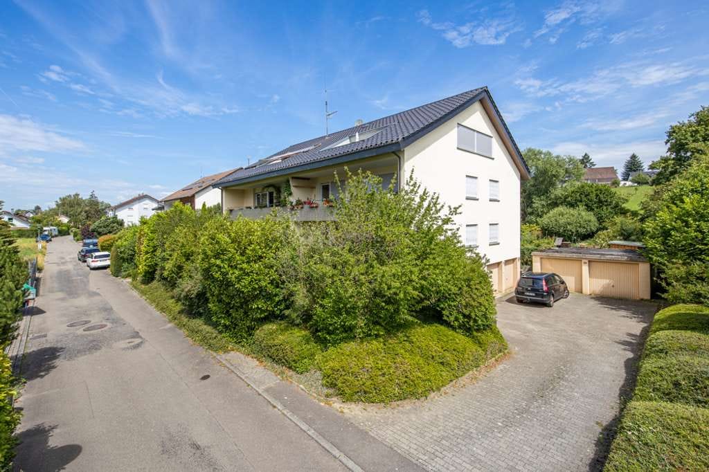 Immobilie in Öhningen - Seltene Gelegenheit ! 3 Zimmer Eigentumswohnung auf der Höri in Öhningen/Stiegen - Bild 1