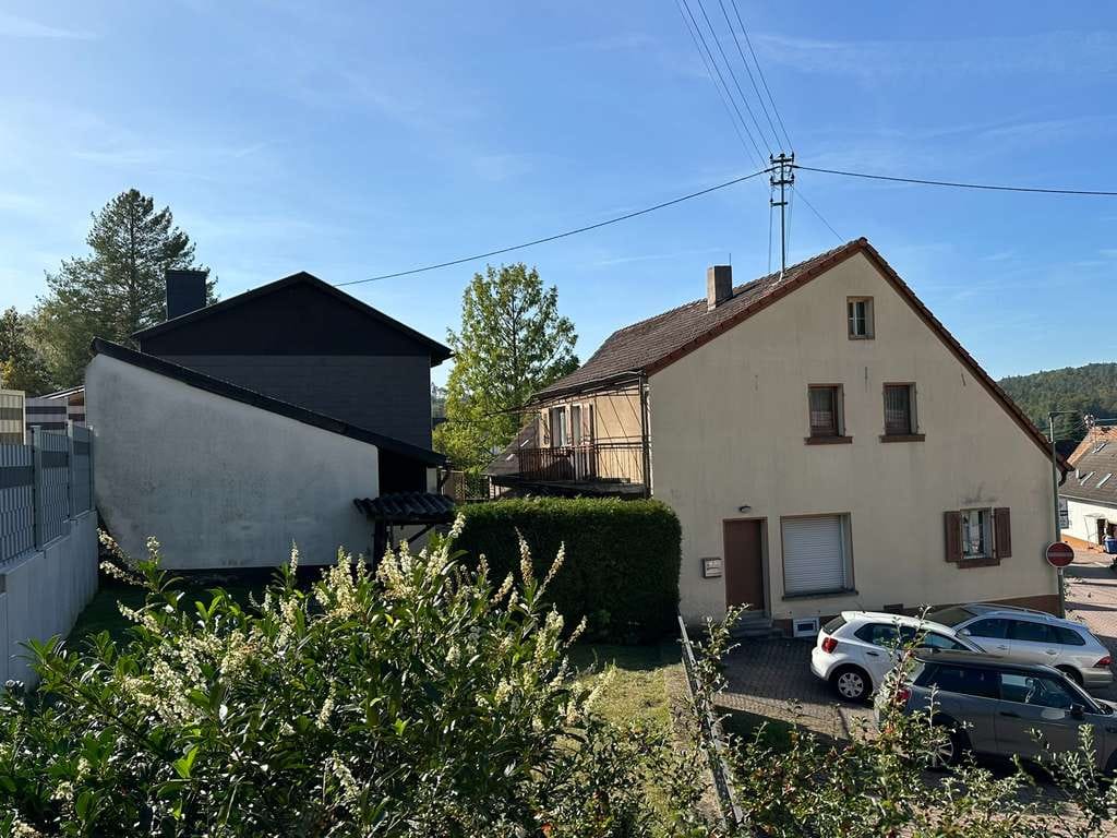 Immobilie in Eppenbrunn - PREISREDUZIERUNG! 2 Häuser mit riesigem Grundstück in ruhiger Lage nähe Pirmasens - Bild 3