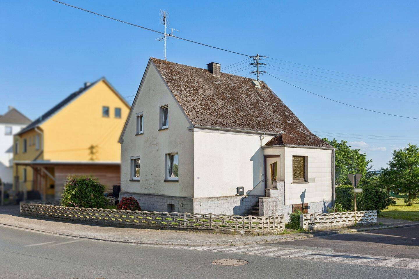 Immobilie in Dornburg - Freistehendes Einfamilienhaus - Dornburg Frickhofen - Bild 4