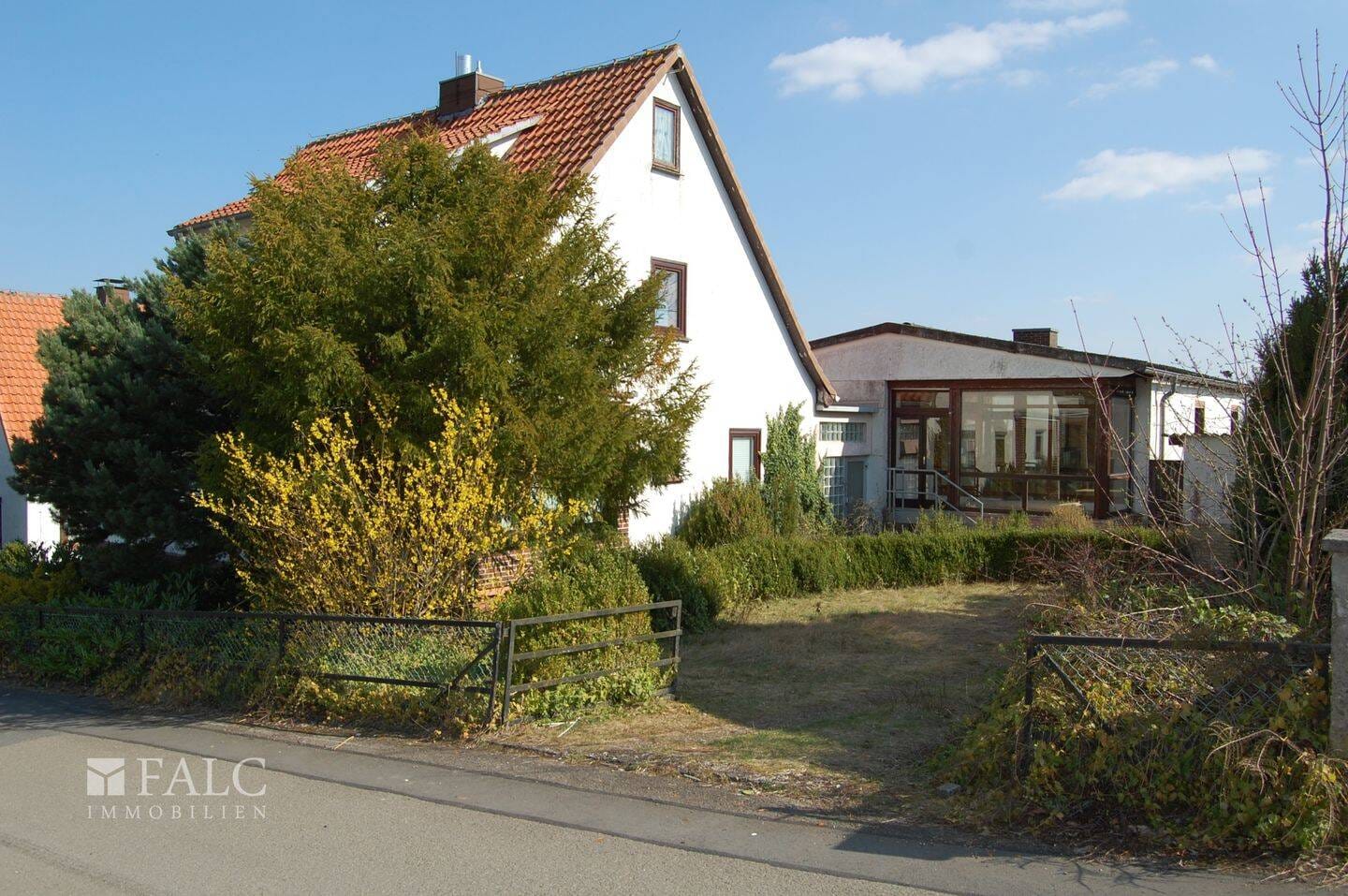 Immobilie in Waldeck - +++Doppel-Chance! Wohnhaus mit Anbau zur Eigennutzung & Teilvermietung+++ - Bild 1