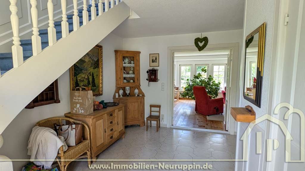 Immobilie in Neuruppin - Schwedenhaus in Seenähe, 215 m² Wohnfläche auf großzügigem Grundstück in Neuruppin - Bild 3