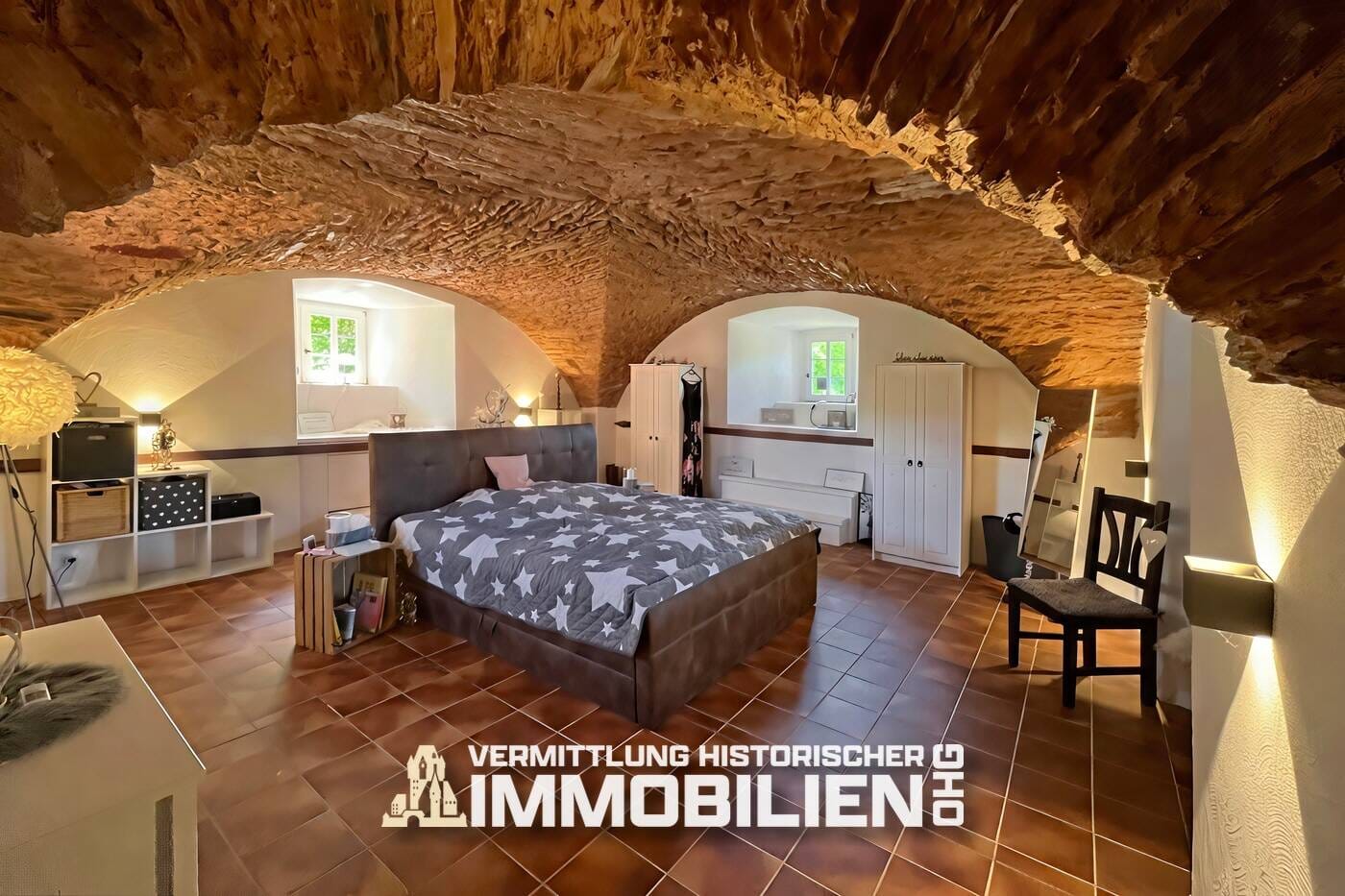 Immobilie in Kirchhundem - Wohnen im Gewölbe - Stil trifft Geschichte in Schloss Adolfsburg - Bild 4