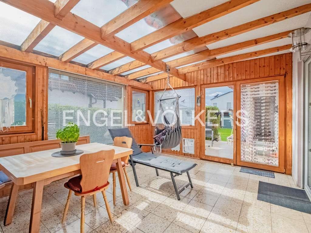 Immobilie in Baar-Ebenhausen - Großes Einfamilienhaus in ruhiger Wohnlage von Baar-Ebenhausen - Bild 2