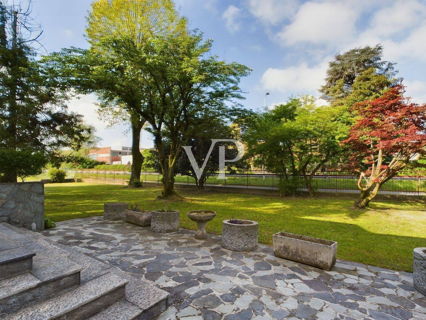 Immobilie in Nortmoor - Villa auf zwei Ebenen mit großem Privatgarten und Doppelgarage - Bild 4