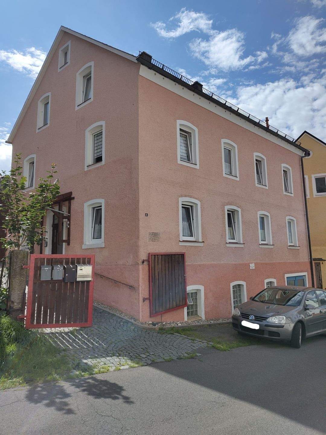 Immobilie in Marktredwitz - Historisches Mehrfamilienhaus mit Charakter - Kapitalanlage mit Perspektive - Bild 3