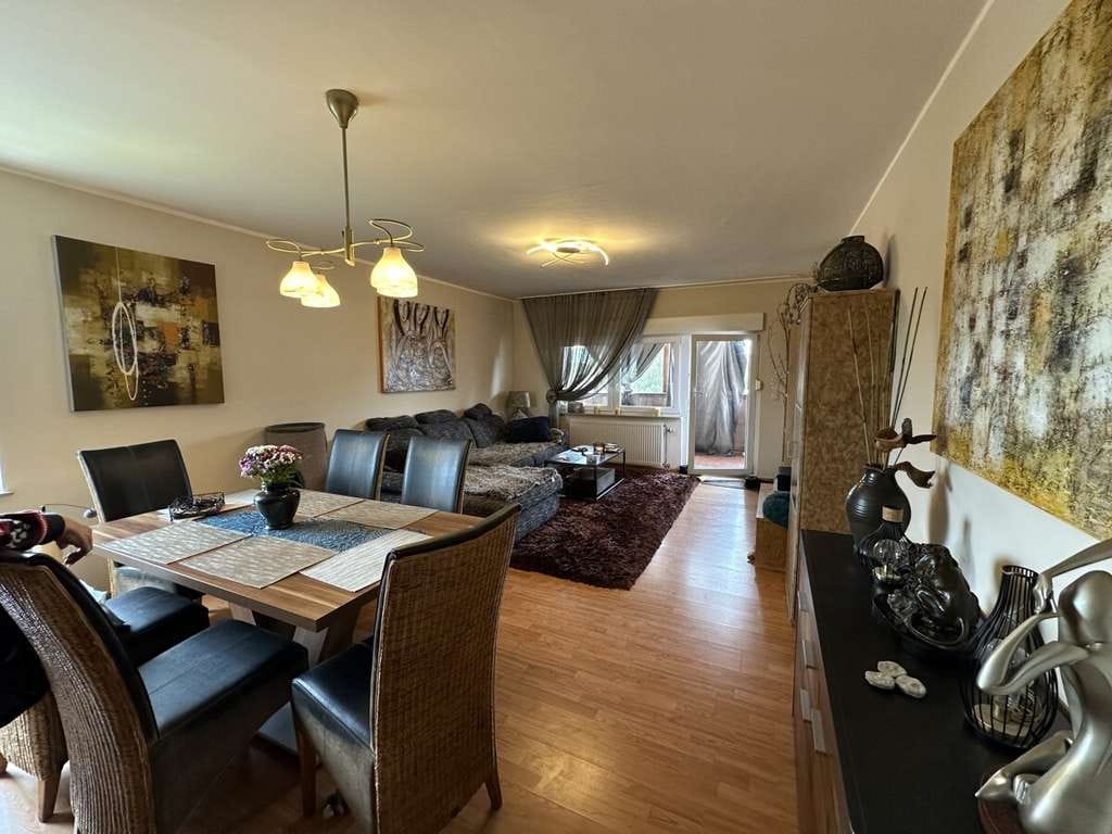 Immobilie in Geilenkirchen - Gepflegte Eigentumswohnung mit Loggia und Stellplatz in ruhiger Lage von Geilenkirchen - Bild 1