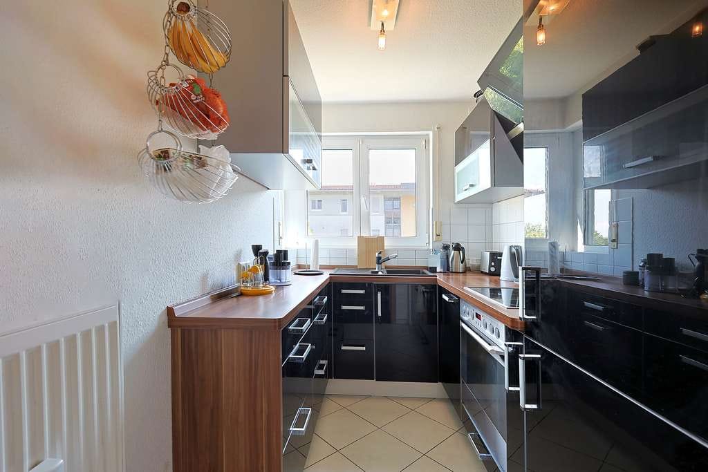 Immobilie in Rutesheim - Elegante Eigentumswohnung mit sonnigem Südbalkon in komfortabler Lage - Bild 3