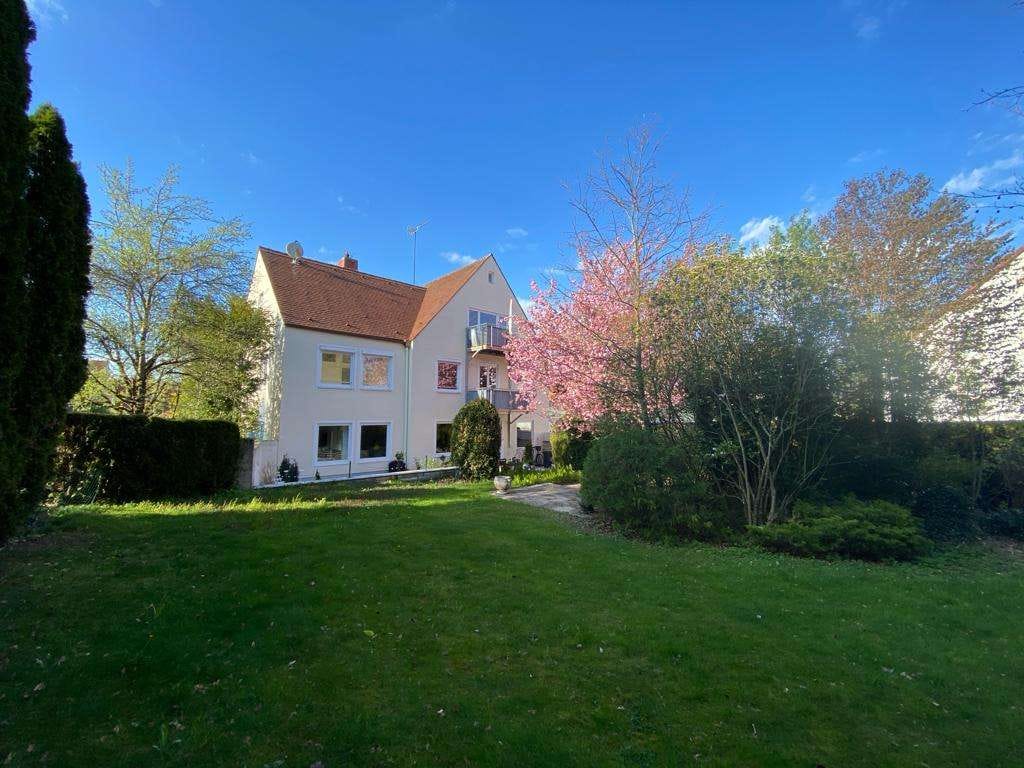 Immobilie in Stadtbergen - Mehrfamilienhaus Leitershofen beste Lage - Bild 0