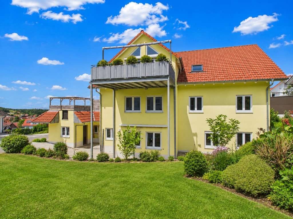 Immobilie in Deilingen - Hochwertig saniert – Exklusive 4-Zimmer-Wohnung mit Weitblick - Bild 0