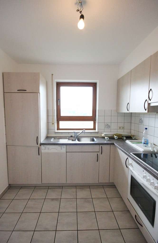 Immobilie in Schömberg - ** Geräumige 2-Zimmer-Wohnung mit Balkon ** - Bild 2
