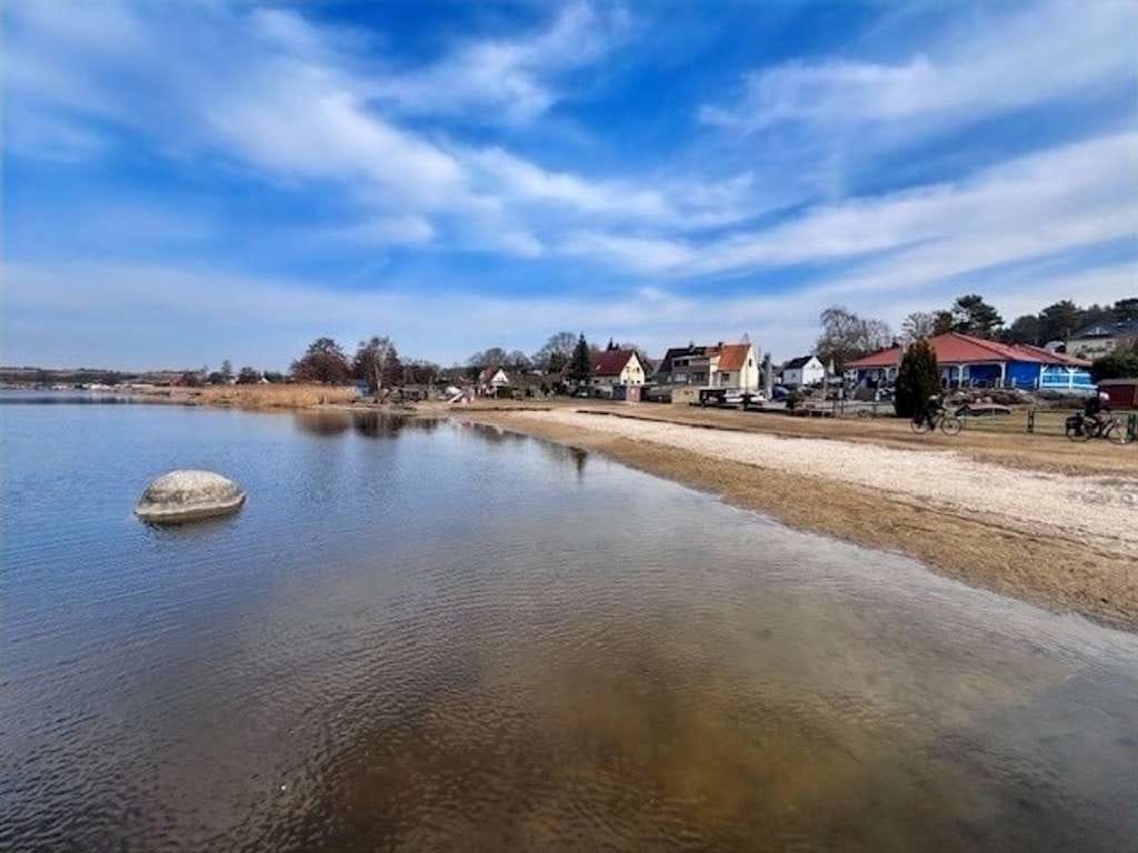 Immobilie in Benz - Neuwertiges Zweifamilienhaus mit Einliegerwohnung in Seenähe auf Usedom

 - Bild 3