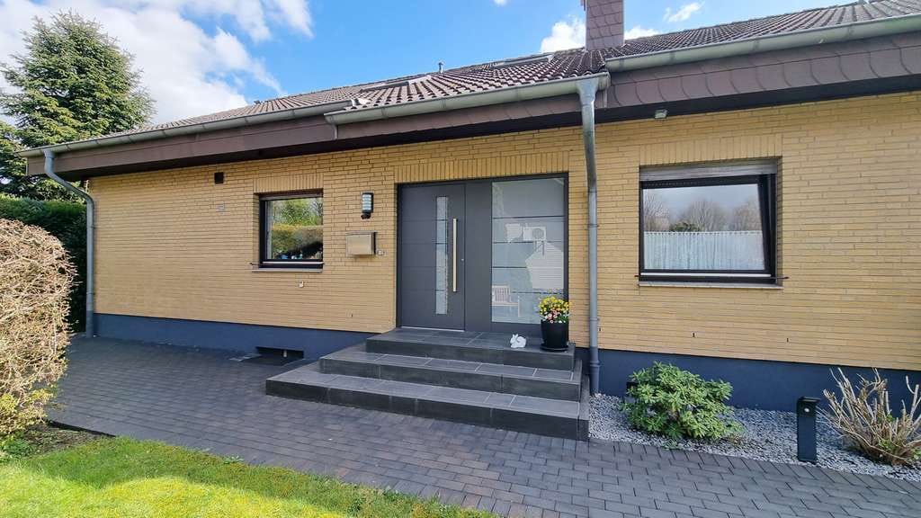Immobilie in Schloß Holte-Stukenbrock - Raum für Generationen – Ihr neues Zuhause in Schloß Holte! - Bild 3