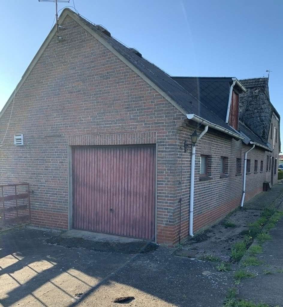 Immobilie in Berne - Sanierungsbedürftiges Reetdach-Bauernhaus mit Nebengebäude und Weidefläche! - Bild 1