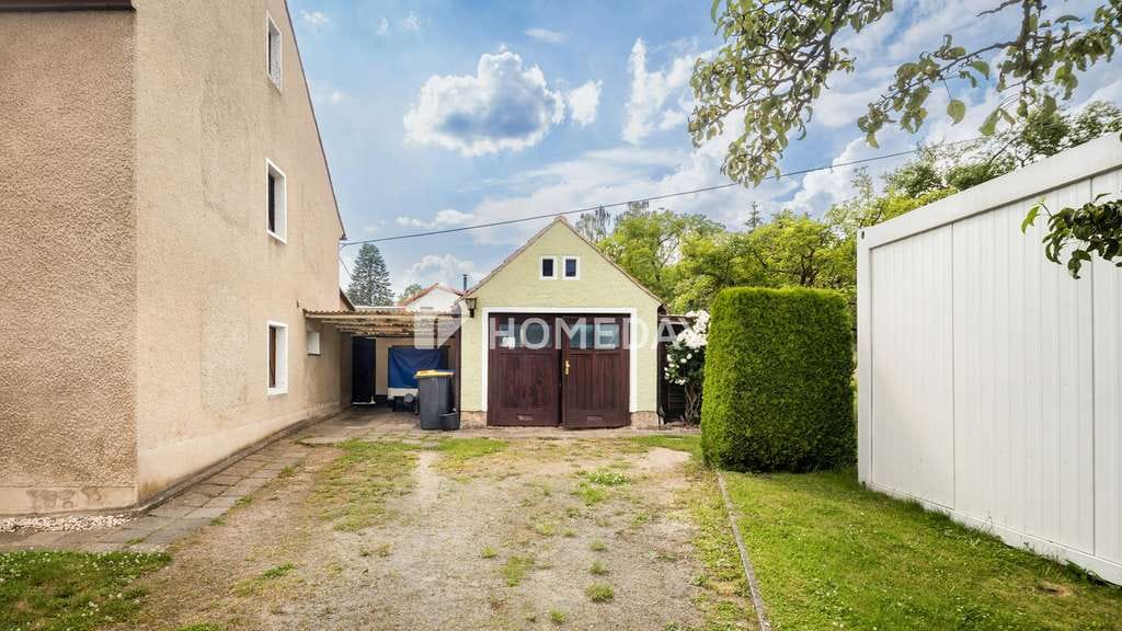 Immobilie in Tharandt - Ideal für Familien oder Mehrgenerationenwohnen - Zweifamilienhaus mit 173 m² Wohnfläche und Garten - Bild 1