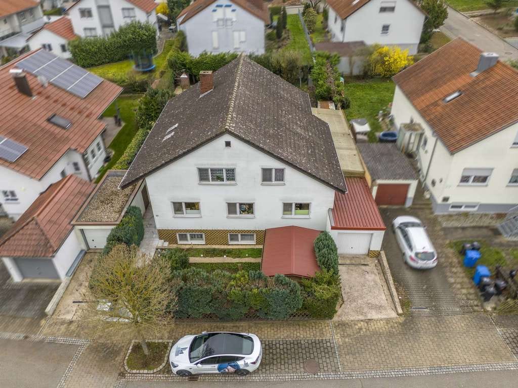 Immobilie in Güglingen - Großzügiges Familienhaus mit Einliegerwohnung, Garten & Ausbaupotenzial in ruhiger Lage - Bild 1