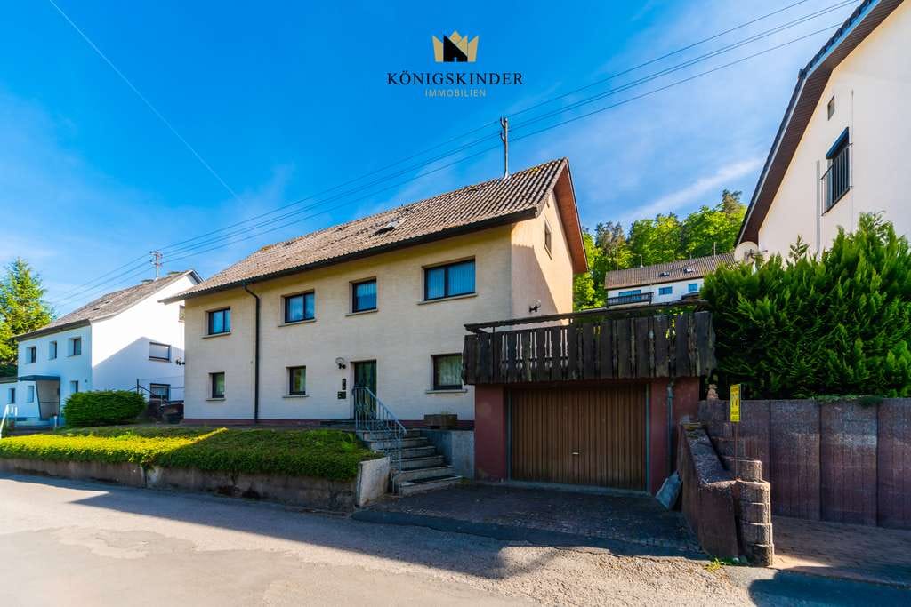 Immobilie in Walldürn - Einfamilienhaus mit 9 Zimmern - Bild 0