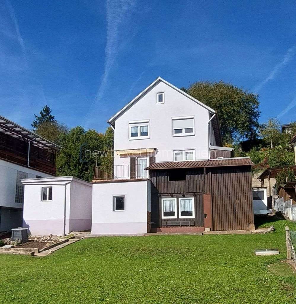 Immobilie in Pliezhausen - PROVISIONSFREI: Freistehendes Einfamilienhaus mit großem Garten hat Ausbaupotential - Bild 0