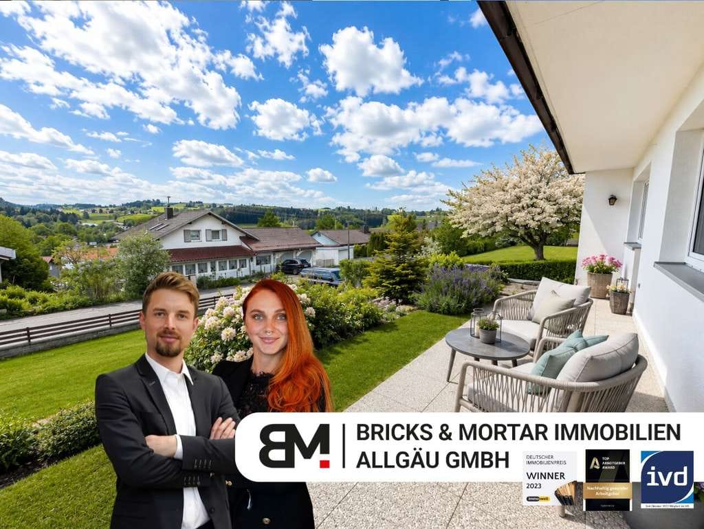 Immobilie in Altusried - Modernisiertes Einfamilienhaus mit Garage, Garten und traumhaftem Weitblick in ruhiger Wohnlage - Bild 0
