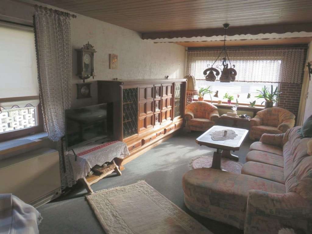 Immobilie in Brome - Keine Käuferprovision! Gemütliches EFH mit Nebengelass und großem Garten in guter Wohnlage - Bild 4