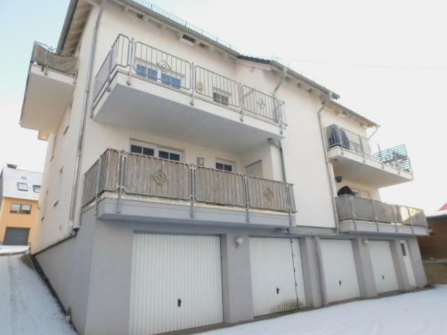 Immobilie in Osburg - Osburg zwischen Schweich und Hermeskeil - moderne 4 Zi. Maisonette Whg.- hoch oben: Ihr neues Wolkenguckmalheim - Bild 1