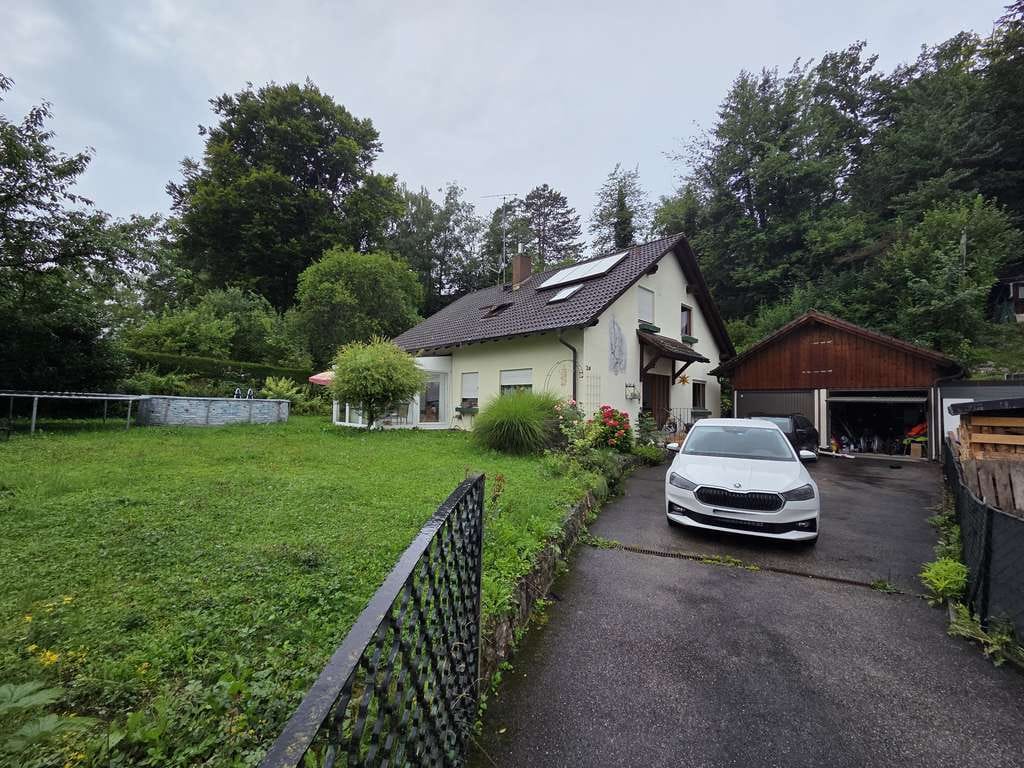 Immobilie in Seefeld - Von RTI: Familienfreundliches Wohnhaus in Seefeld-Hechendorf! - Bild 0