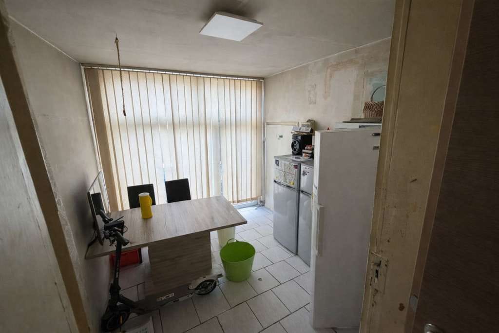 Immobilie in Nottertal-Heilinger Höhen - Charmantes Einfamilienhaus mit kleinem Hof in Nottertal-Heilinger Höhen – ideal für Individualisten - Bild 3
