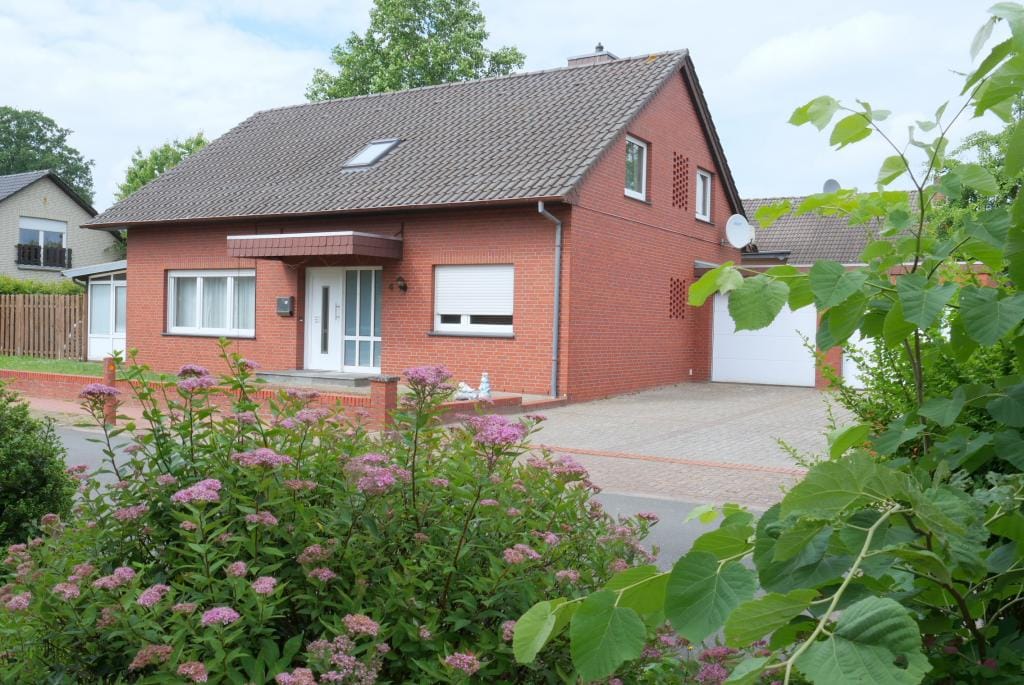 Immobilie in Quakenbrück - Zwangsversteigerung - Einfamilienhaus: Quakenbrück - Bild 0