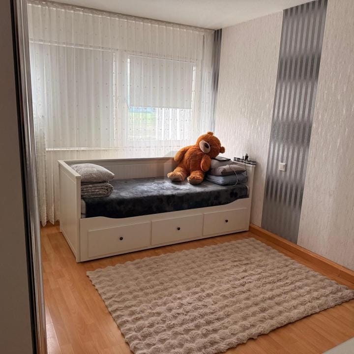 Immobilie in Köln - LICHTDURCHFLUTETES ZUHAUSE MIT BALKON + WEITBLICK - Bild 2