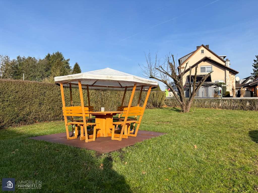 Immobilie in Runkel - Ehemalige Scheune – jetzt Ihr individuelles Einfamilienhaus mit reichlich Nutzfläche. - Bild 2
