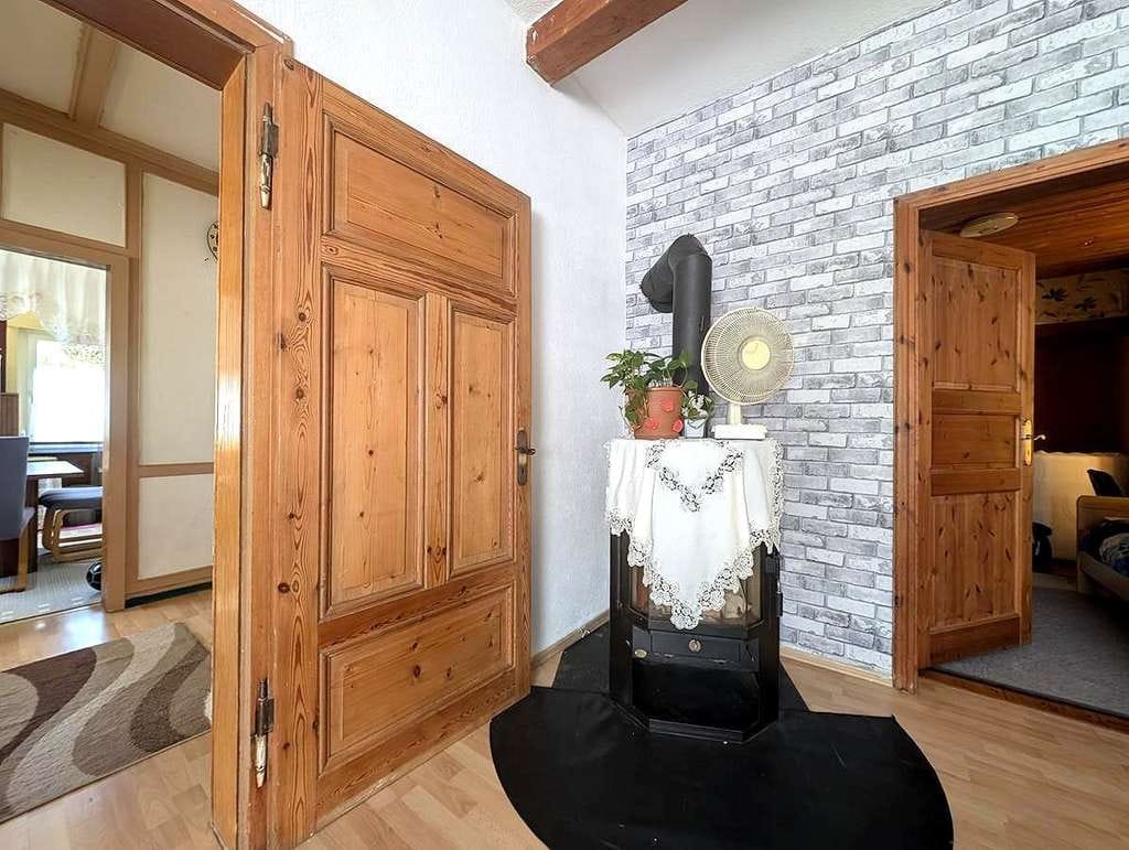 Immobilie in Bad Oeynhausen - Vermietetes Zweifamilienhaus in begehrter Lage auf der Lohe - Bild 2