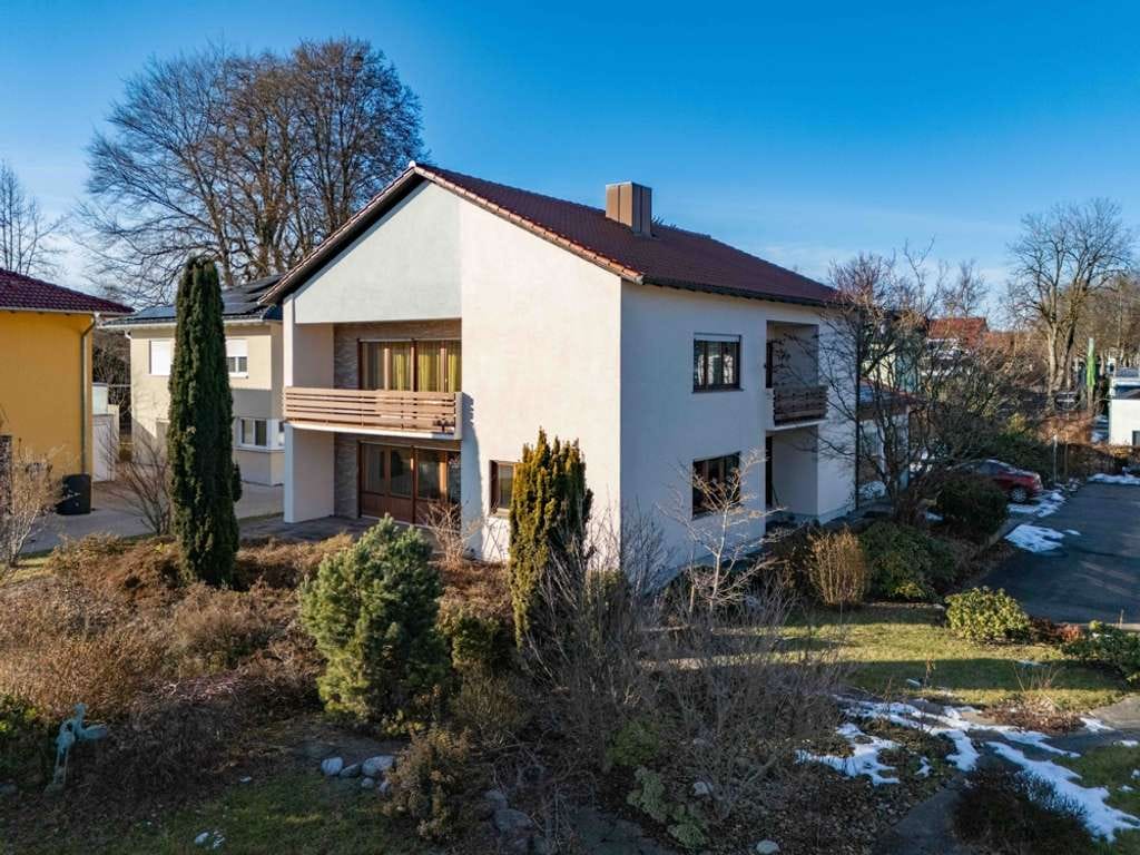 Immobilie in Bad Wurzach - Bad Wurzach - Familiendomizil mit zusätzlichem Bauplatz! 
Ein- bis ZFH in ruhiger zentrumsnaher Lag - Bild 2