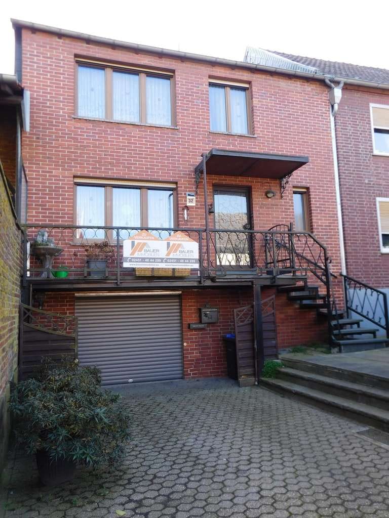 Immobilie in Baesweiler - Gepflegtes Einfamilienhaus in ruhiger Dorflage - Bild 2