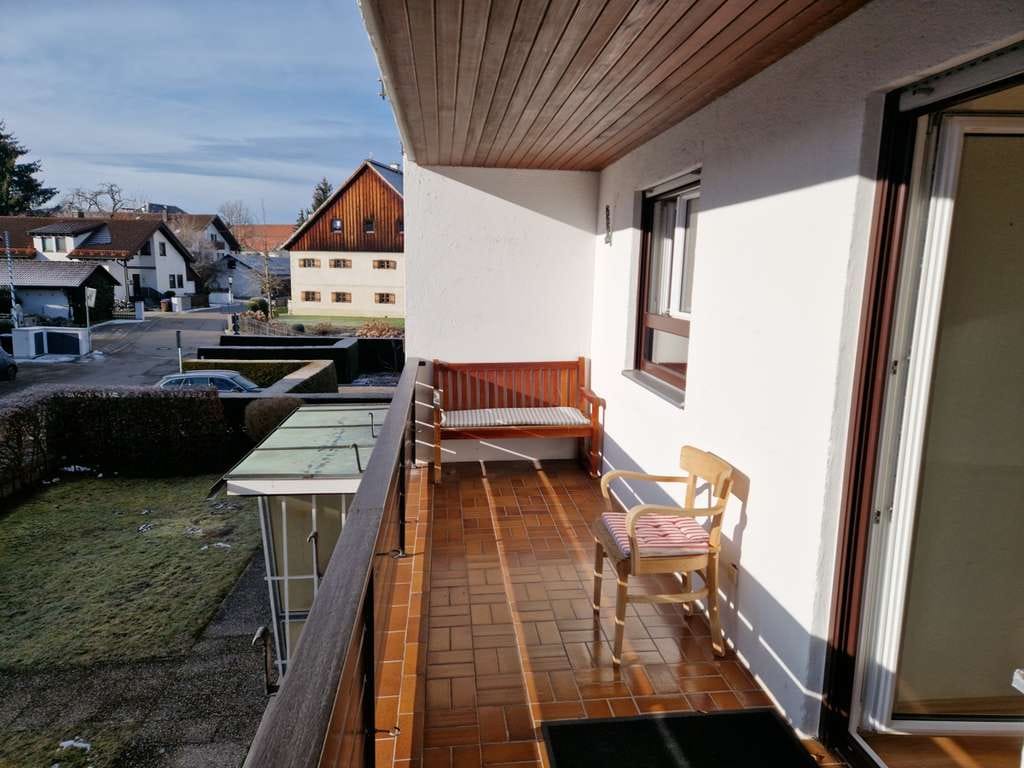 Immobilie in Baierbrunn - Toll geschnittene 3-Zimmer-Wohnung im schönen Baierbrunn am Isarhochufer ! - Bild 0