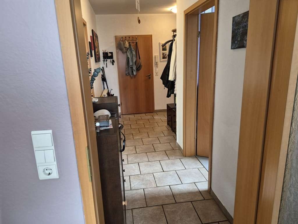 Immobilie in Lichtenberg - Ein Zuhause zum Verlieben: Großes Einfamilienhaus mit Einliegerwohnung - Bild 3