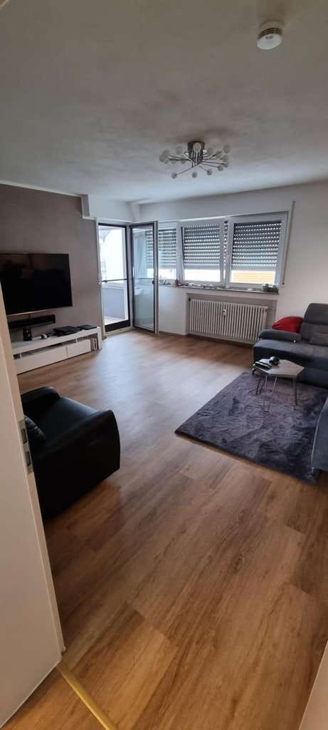 Immobilie in Loßburg - 86 m² Eigentumswohnung mit Garage, Stellplatz & EBK und Balkon - Bild 3