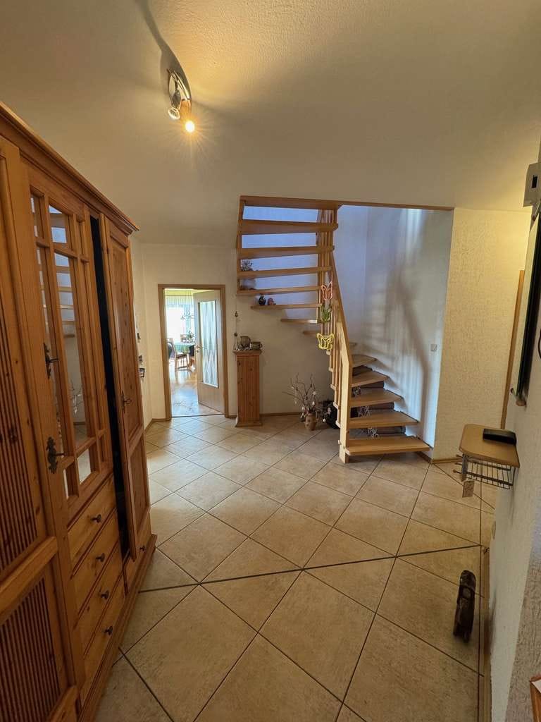 Immobilie in Warin - Großzügiger Bungalow mit zusätzlicher Wohnfläche im Dachgeschoss - Bild 1