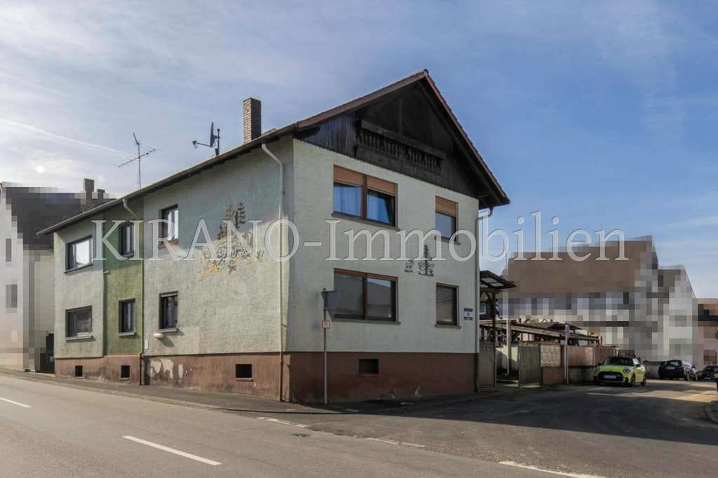 Immobilie in Nidda - Charmantes Zweifamilienhaus in gepflegtem Zustand – Ideal für Familien, Mehrgenerationen, Investoren - Bild 0